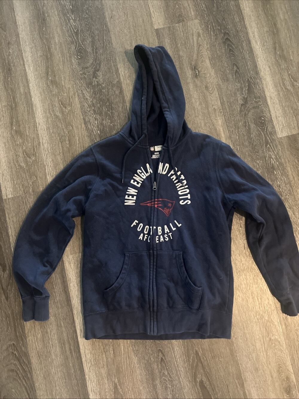 New England Patriots Zip-Up Hoodie Medium Blue